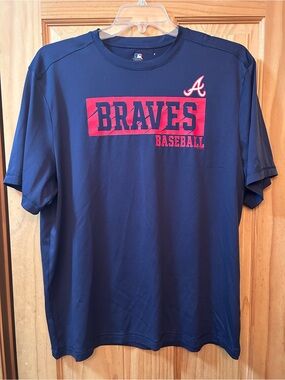 Genuine Merchandise Navy Braves Baseball Short Sleeve Tee with Red Logo